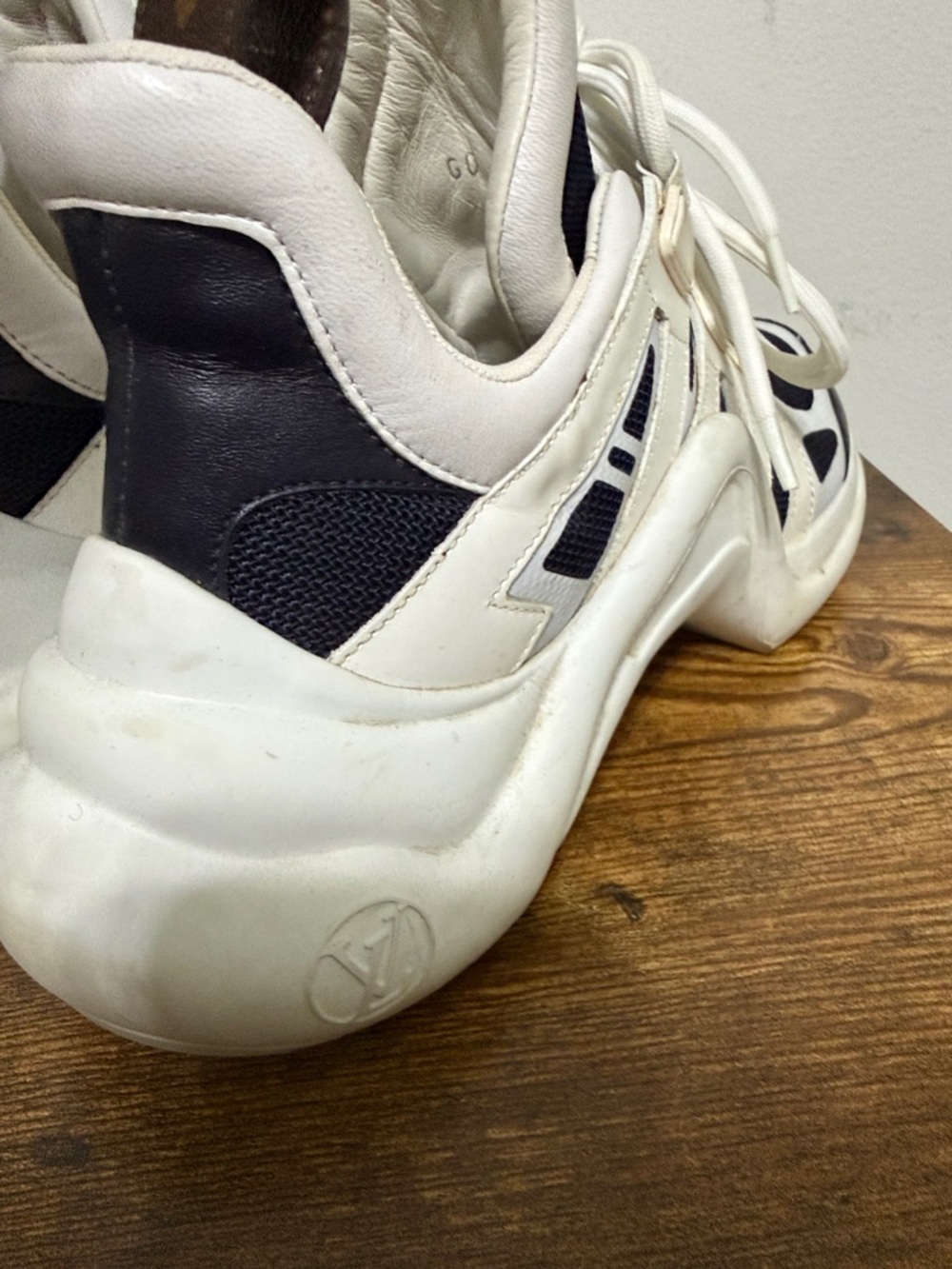 Louis Vuitton White and Navy Sneakers - Picture 4 of 7